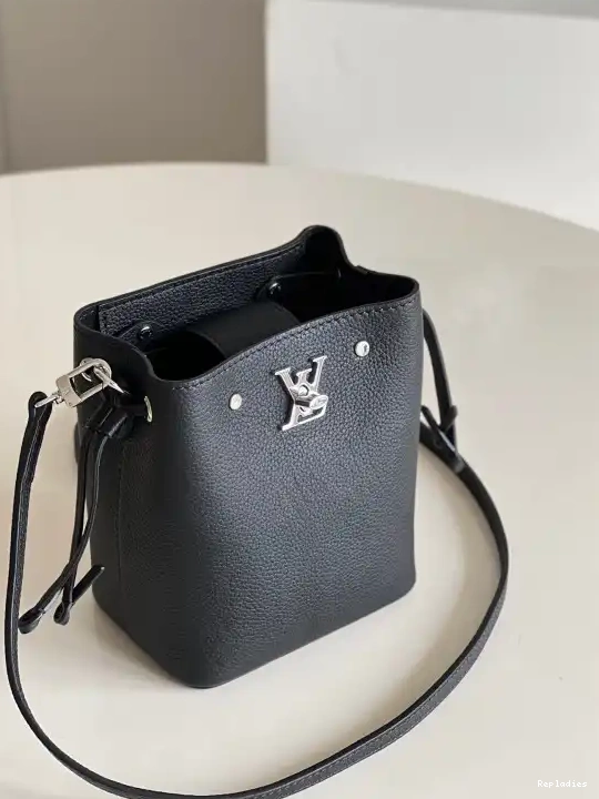 Cheap BUCKET LOUIS NANO VUITTON LOCKME 0510